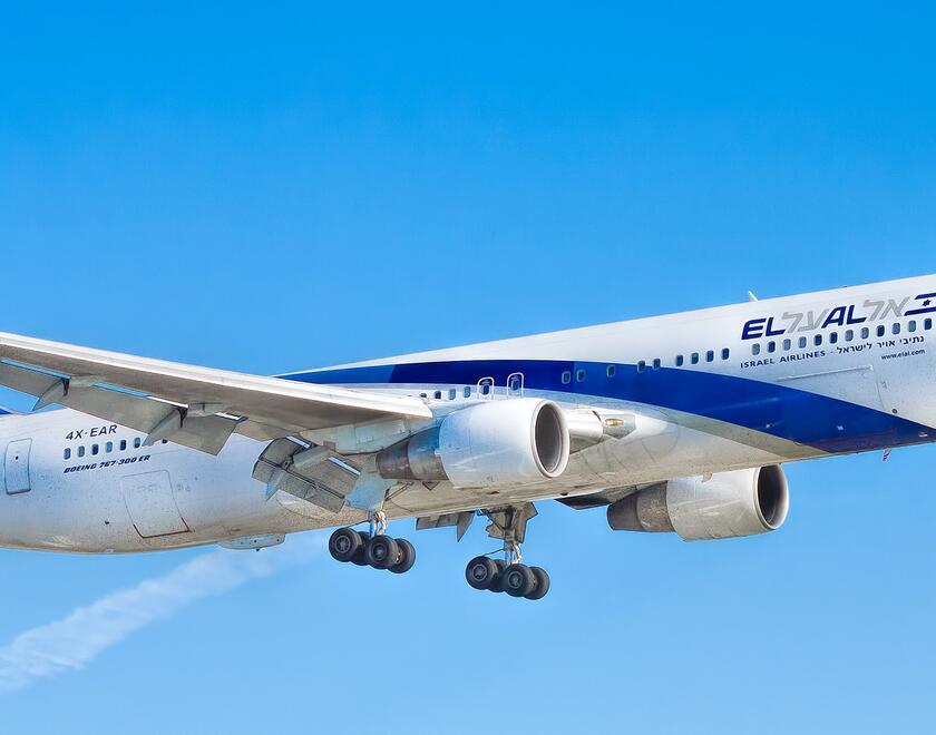 El Al airplane taking off