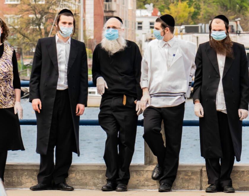 Orthodox Jews wearing Covid-19 masks